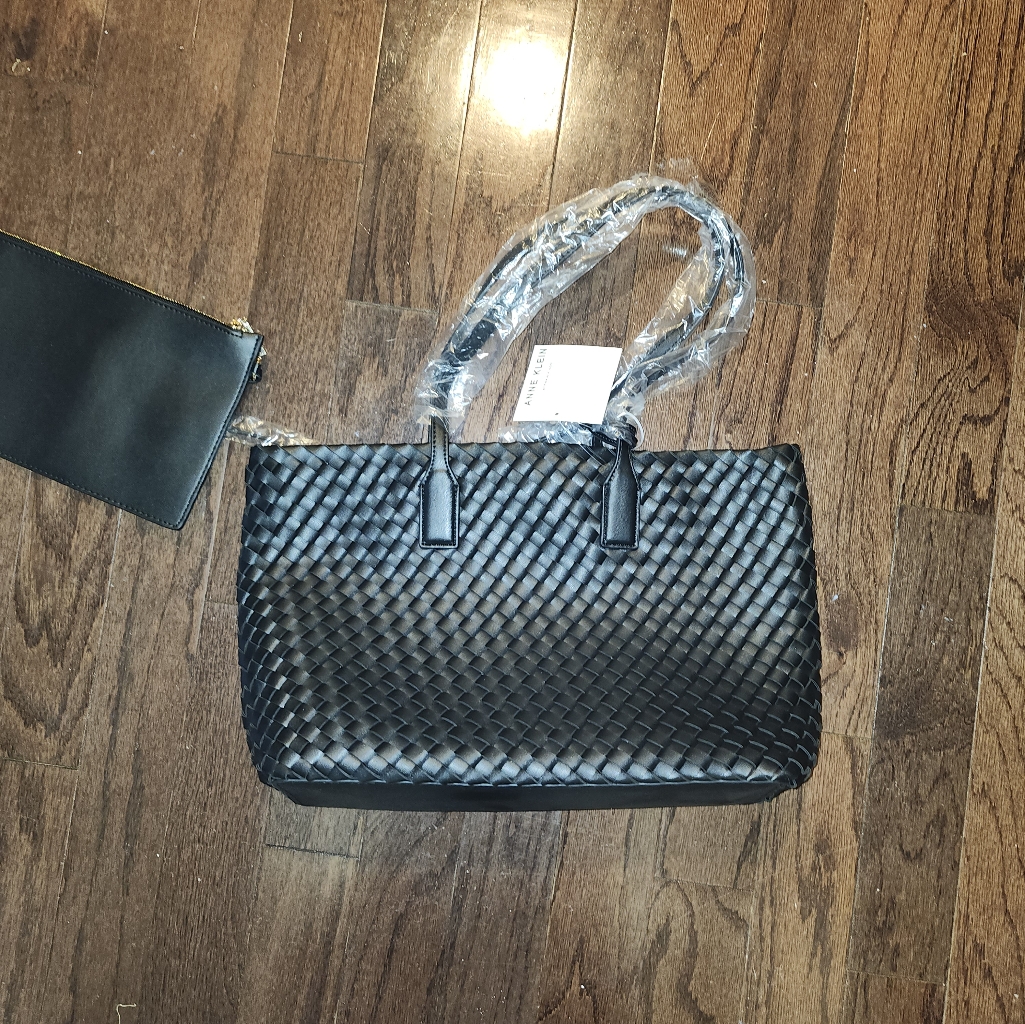 Anne Klein Black Woven Tote With Clutch Pouch